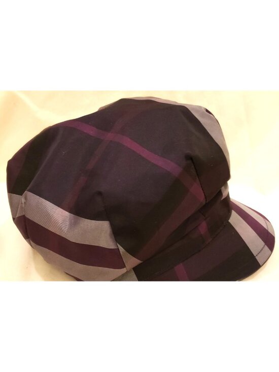 Burberry Women\'s Hat Size-M Multicolor Burberry Check